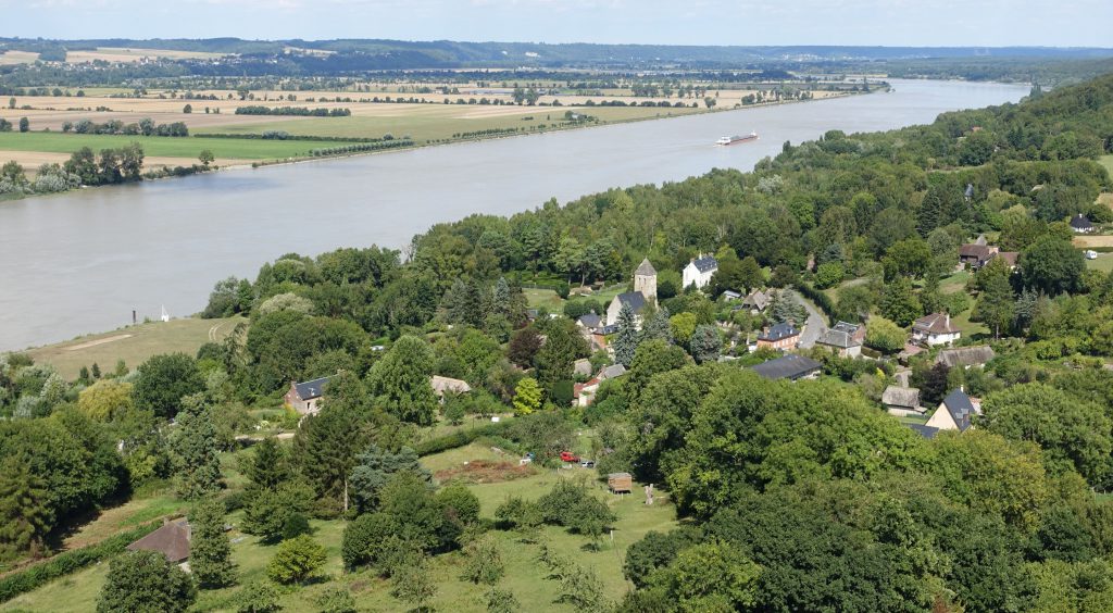Aizier et les berges de Seine (2015 - Photo Hervé Hanin) Aizier et les berges de Seine (2015 - Photo Hervé Hanin)