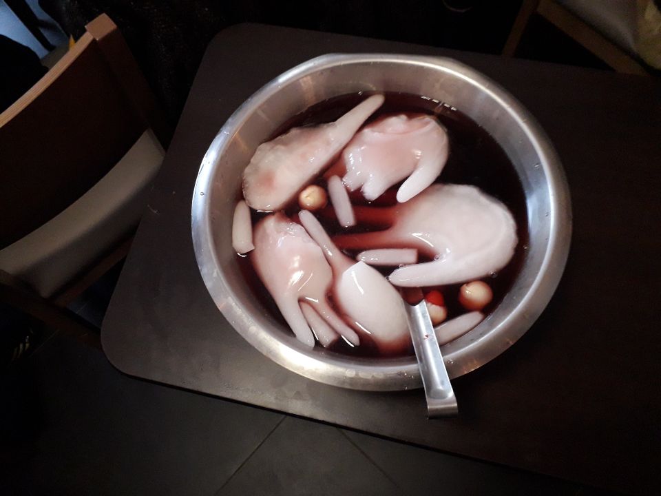 Halloween Aizier 2018 - Soupe spéciale Raphaël ‘Mains coupées et yeux arrachés‘