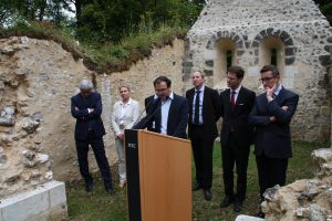 Luc Bonnin propriétaire du site "Chapelle St Thomas d'Aizier